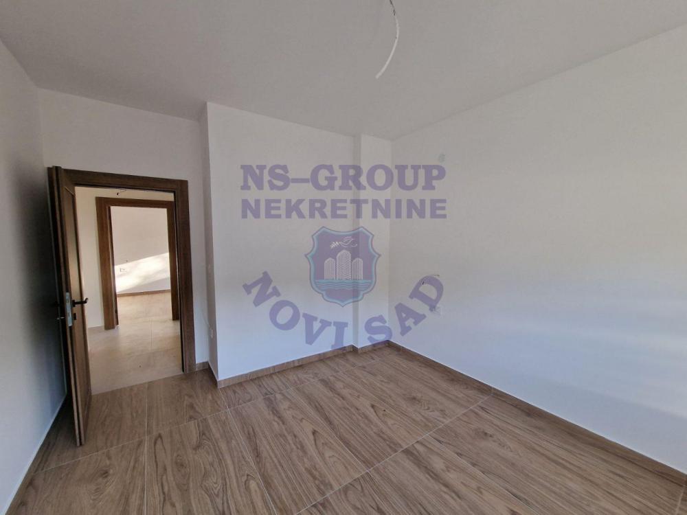 Slika 6 - Prodaje se stan u Sremskoj Kamenici 93m2